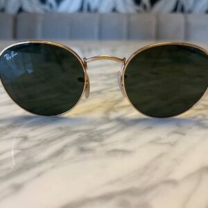Ray-Ban round gold framed sunglasses